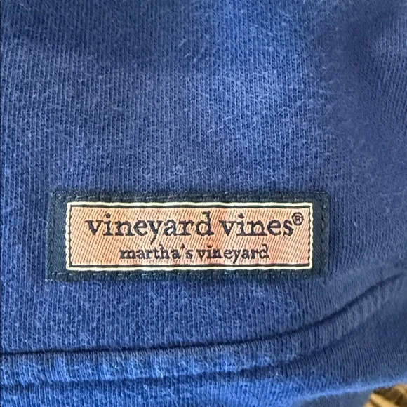 Vineyard Vines women’s quarter zip - Picture 4 of 4